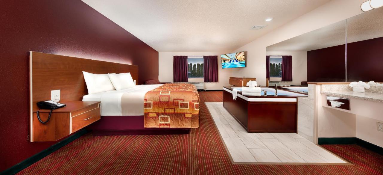 Grand Marquis Waterpark Hotel & Suites Lake Delton Eksteriør bilde